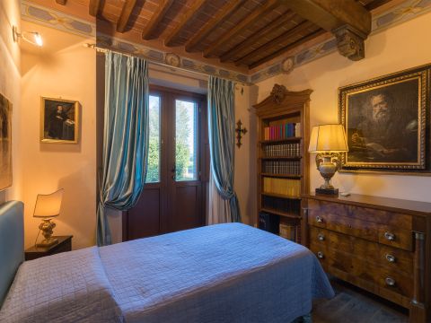 Strada Statale 1, 298 - San Giuliano Terme