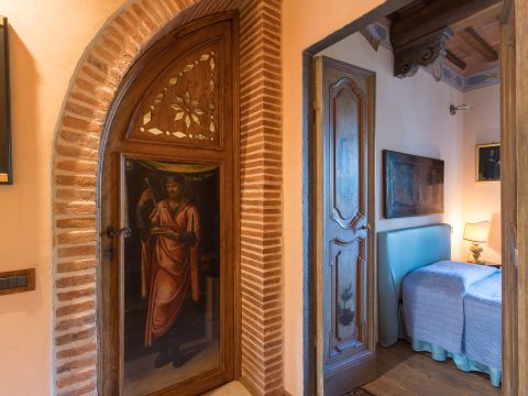 Strada Statale 1, 298 - San Giuliano Terme