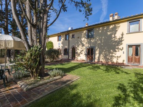 Strada Statale 1, 298 - San Giuliano Terme