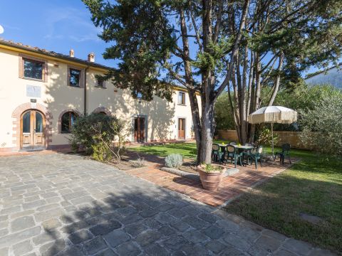 Strada Statale 1, 298 - San Giuliano Terme