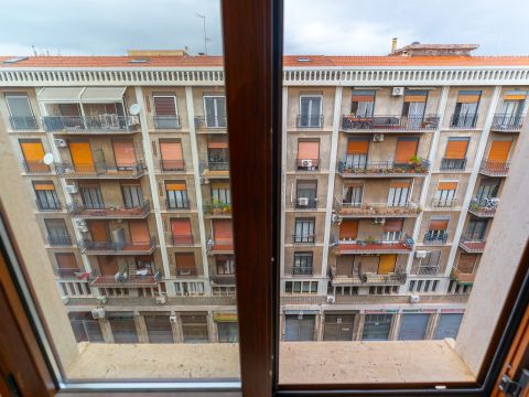 Via Don Luigi Sturzo, 142 - Catania