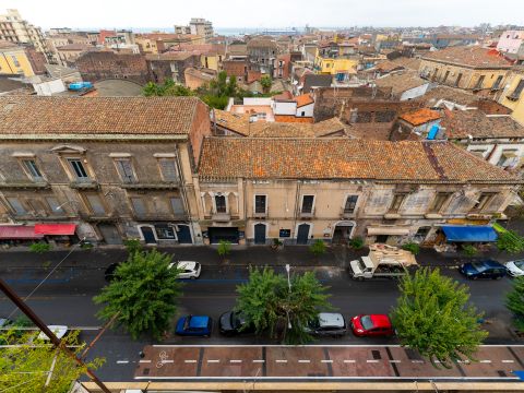 Via Don Luigi Sturzo, 142 - Catania