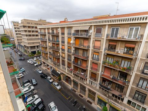 Via Don Luigi Sturzo, 142 - Catania