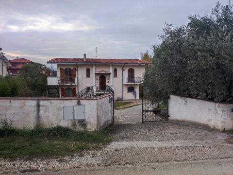 via G. D'Annunzio, 4 - Catignano