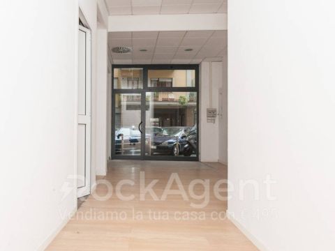 Via Ettore Bertolè Viale, 25