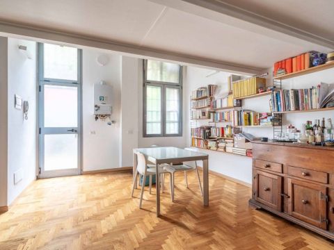 Via Giuseppe Meda, 58 - Milano