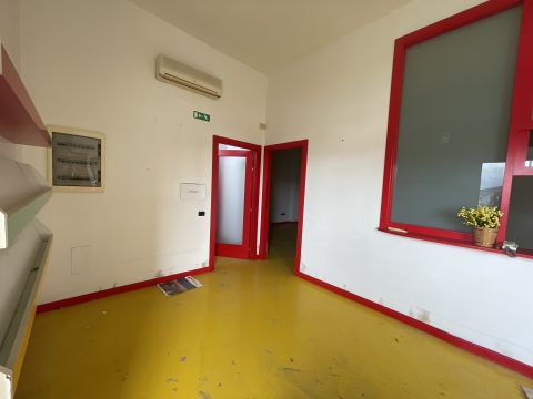 Via Acquasanta, 31 - Salerno