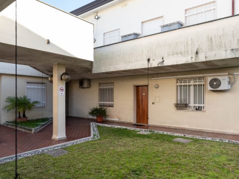 Via A. Volta, 39 - Abano Terme