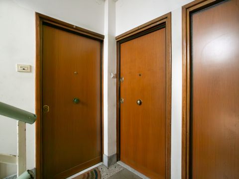 Viale Alessandrino, 304 - Roma