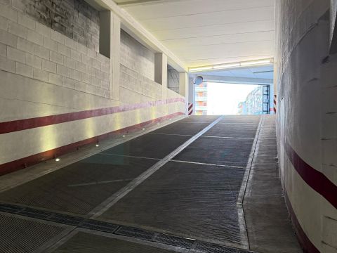 Via Giacinto Pullino, 81a - Roma