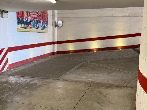 Via Giacinto Pullino, 81a - Roma