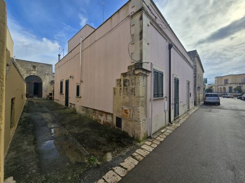 Via Ludovico Ariosto - Spongano