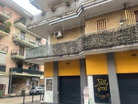 Via Angelo Volpicelli, 30/32 - Arzano