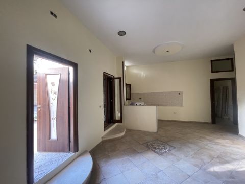 Via Angelo Volpicelli, 30/32 - Arzano