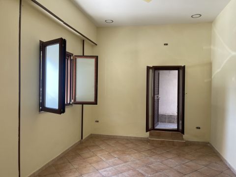 Via Angelo Volpicelli, 30/32 - Arzano