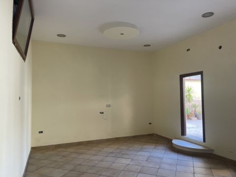 Via Angelo Volpicelli, 30/32 - Arzano