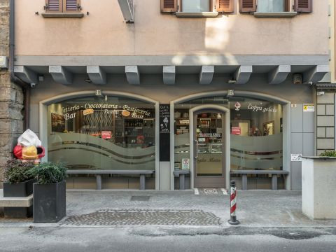 Via della Vittoria, 8 - Bonate Sopra