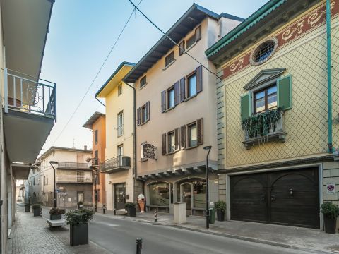 Via della Vittoria, 8 - Bonate Sopra
