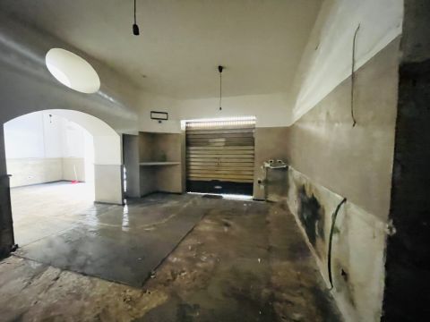 Via Angelo Volpicelli, 30/32 - Arzano