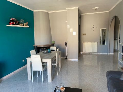 Via Montemarano, 68 - Roma