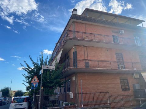 Via Montemarano, 68 - Roma