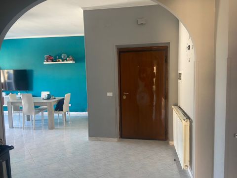 Via Montemarano, 68 - Roma