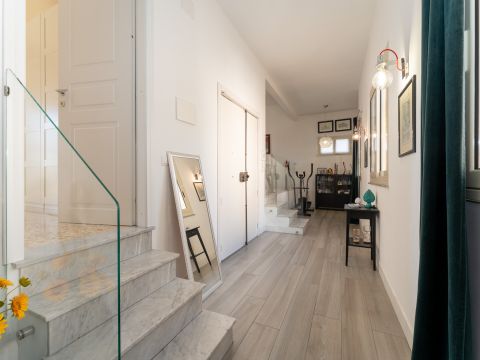 Via Santa Maria della Stella, 16b - Catania