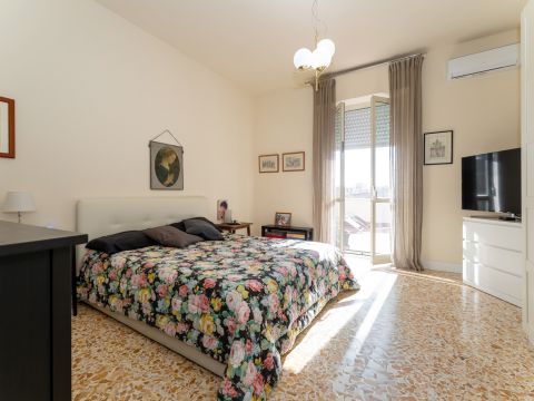 Via Santa Maria della Stella, 16b - Catania