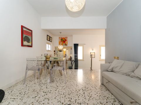 Via Santa Maria della Stella, 16b - Catania