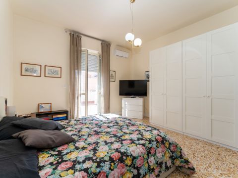 Via Santa Maria della Stella, 16b - Catania