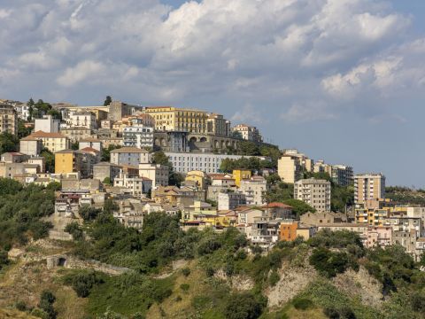 Viale Vincenzo de Filippis, 320 - Catanzaro
