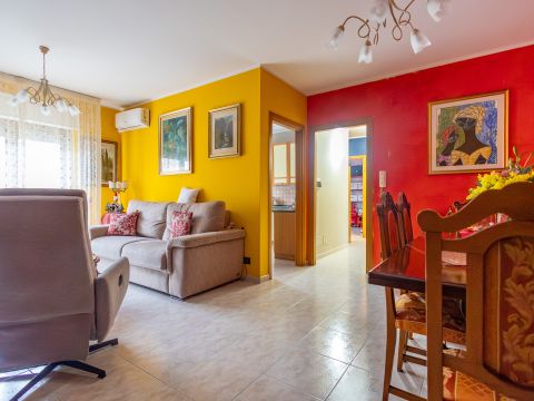 Via Nicola Misasi, 76 a - Catanzaro