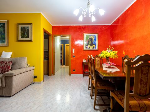 Via Nicola Misasi, 76 a - Catanzaro