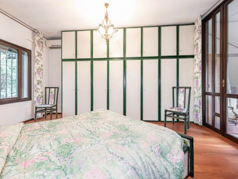 Via Eraclea, 4 - Padova