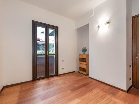 Via Eraclea, 4 - Padova