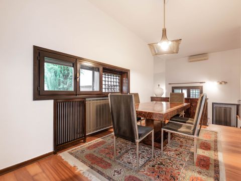 Via Eraclea, 4 - Padova