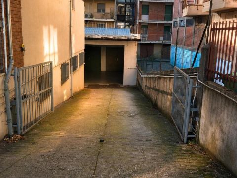 Viale Montello, 13 - Mantova