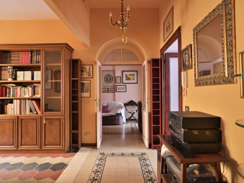 Via Augusto Valenziani, 16 - Roma