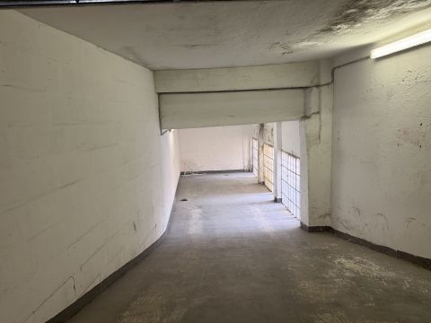 Via Sturla, 38 R - Genova