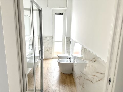 Via Cristoforo Gluck, 59 - Milano