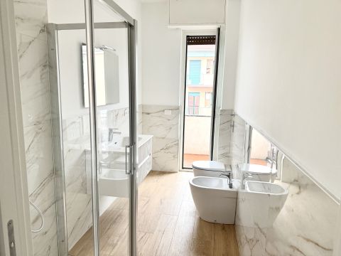 Via Cristoforo Gluck, 59 - Milano