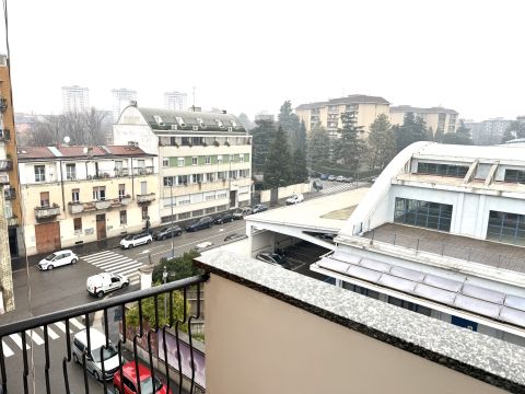 Via Cristoforo Gluck, 59 - Milano