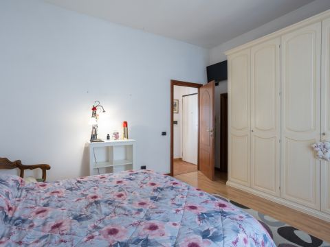 Via Antonio Gramsci, 42 - Livorno