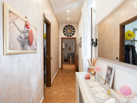 Via Antonio Gramsci, 42 - Livorno