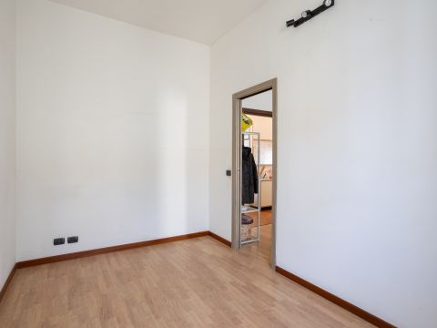 Via Antonio Gramsci, 42 - Livorno