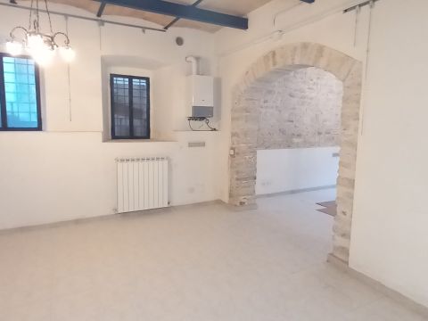 via Camponocecchio 15 - Genga