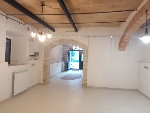 via Camponocecchio 15 - Genga