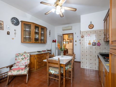 Via Marco Mastacchi, 238 - Livorno