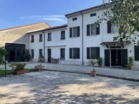 Via Gabbiana, 6 - Castellucchio