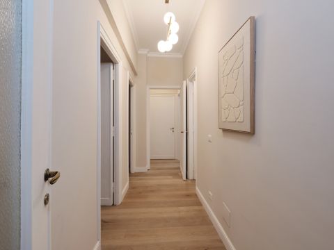 Via Michele di Lando, 114 - Roma